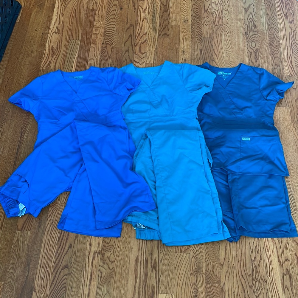 3 sets of Greys Anatomy scrubs